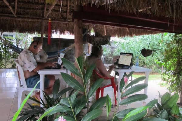 Bambu Hostel David Bagian luar foto