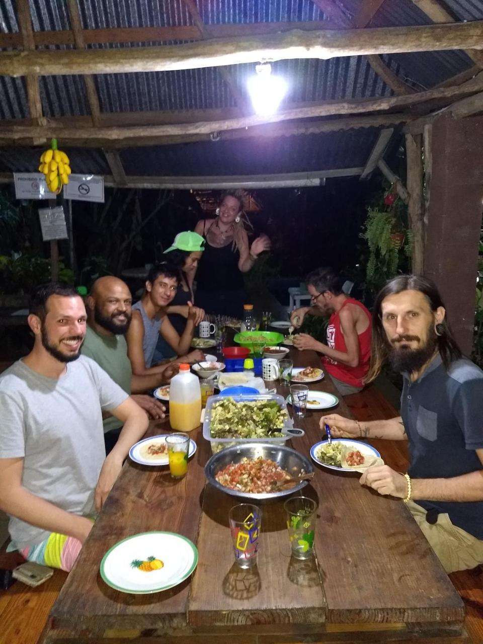 Bambu Hostel David Bagian luar foto